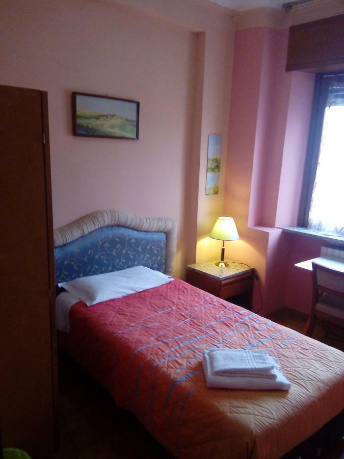 Star One Hotel Milánó Kültér fotó